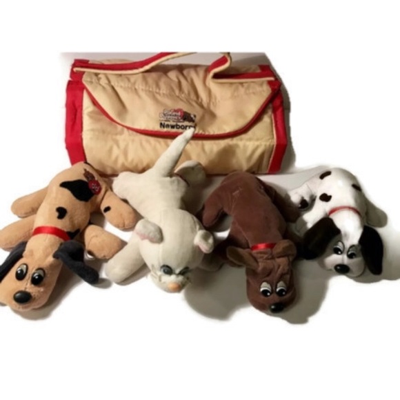 pound puppies Other - Vintage 1986 Tonka Pound Puppies Newborn Carrying